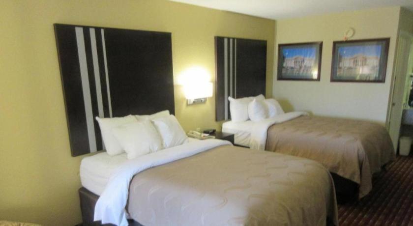 Quality Inn Andalusia Exterior foto